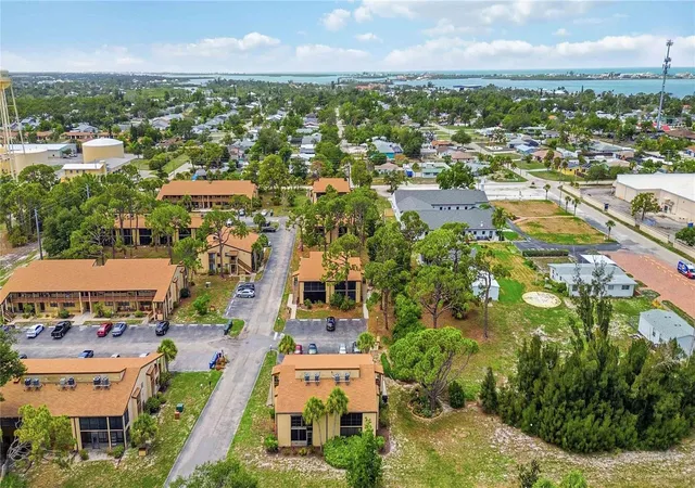 44th image of 18 Quails Run Blvd #18202, Englewood, FL 34223 | MLS# D6148087