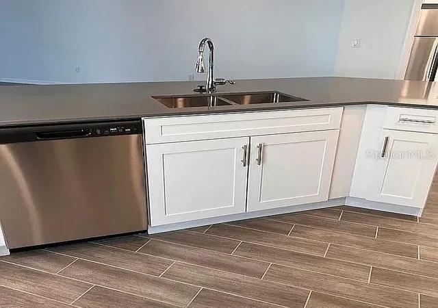 4th image of 1104 Sand Trap Ct, Daytona Beach, FL 32124 | MLS# W7887677