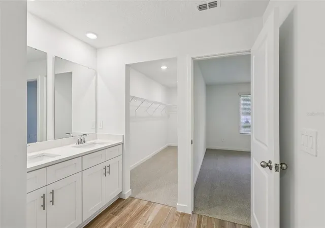 Photo 18 of Single family home for sale at 114 Wandering Crk Way, Palm Coast, FL 32164 | MLS# TB8529532 | Listing updated on 2026-07-16