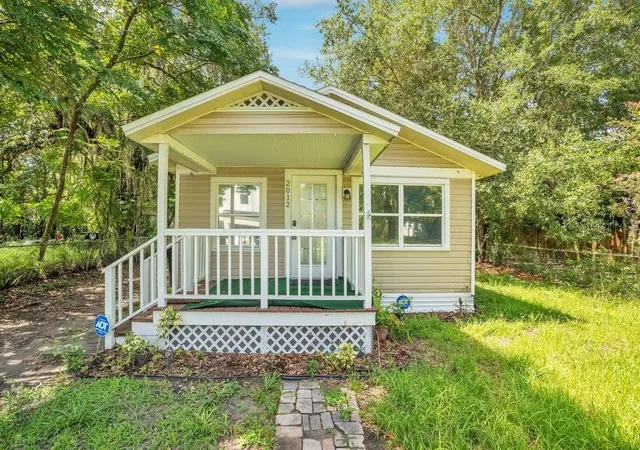 Photo 1 of Single family home for sale at 2012 E Harding St, Orlando, FL 32806 | MLS# O6425385 | Listing updated on 2026-08-13
