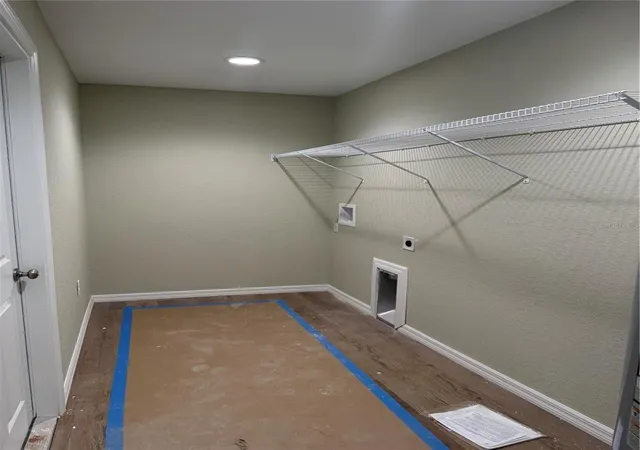 Photo 4 of Single family home for sale at 13797 SE 40th Court, Summerfield, FL 34491 | MLS# OM728539 | Listing updated on 2026-10-22