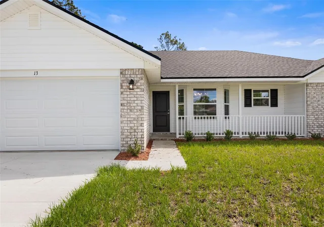 Photo 2 of Single family home for sale at 2 Ulmaceal Path, Palm Coast, FL 32164 | MLS# FC319978 | Listing updated on 2026-07-17