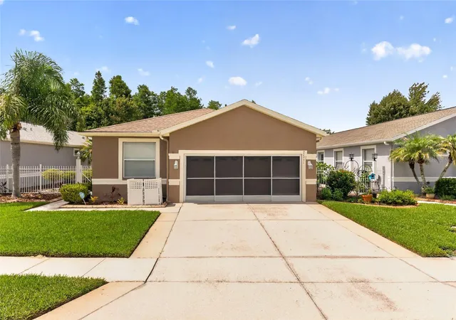 Photo 2 of Single family home for sale at 20931 Diamonte Dr, Land O Lakes, FL 34637 | MLS# TB8529561 | Listing updated on 2026-10-03