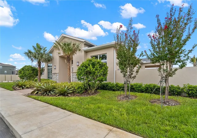 Photo 2 of Sale Pending at 2480 Bevel Ln, Davenport, FL 33837 | MLS# O6425400 | Listing updated on 2026-07-17