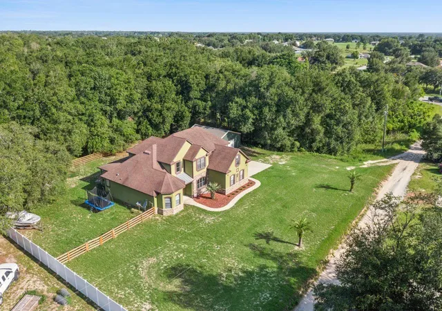 2nd image of 36137 Mattawan Dr, Eustis, FL 32736 | MLS# O6425407