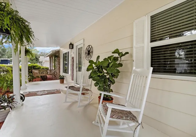 4th image of 1110 N Rice Ter, Crystal River, FL 34429 | MLS# TB8529579