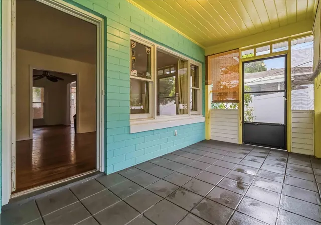 Photo 3 of Single family home for sale at 217 Daytona Ave, Daytona Beach, FL 32117 | MLS# O6425415 | Listing updated on 2026-09-01
