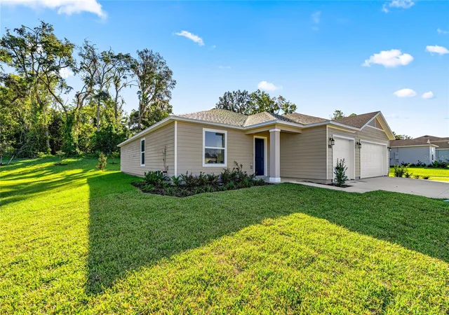 Photo 3 of Single family home for sale at 8059 Sw 45th Court, Ocala, FL 34476 | MLS# O6425419 | Listing updated on 2026-08-21