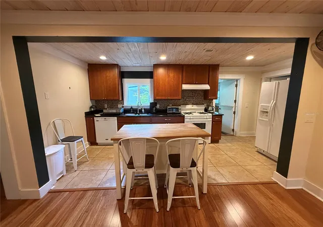 Photo 3 of Single family home for sale at 301 E Kentucky Ave, Deland, FL 32724 | MLS# NS1088743 | Listing updated on 2026-10-08