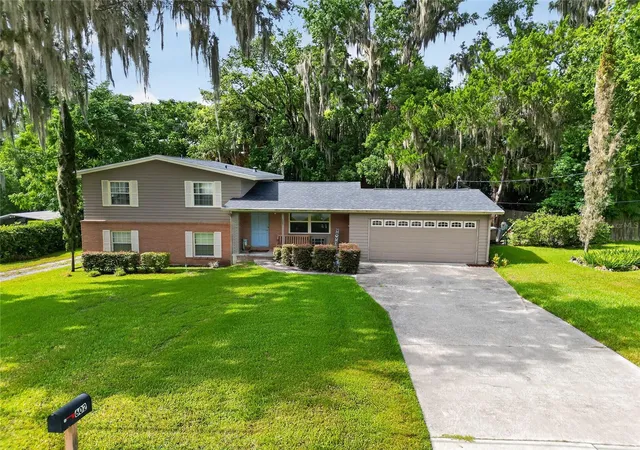 Photo 2 of Single family home for sale at 602 Se 19th Street, Ocala, FL 34471 | MLS# OM728544 | Listing updated on 2026-07-17