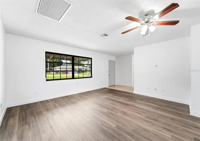 Photo 3 of Single family home for sale at 1360 N Old Ml Dr, Deltona, FL 32725 | MLS# V4950236 | Listing updated on 2026-09-13