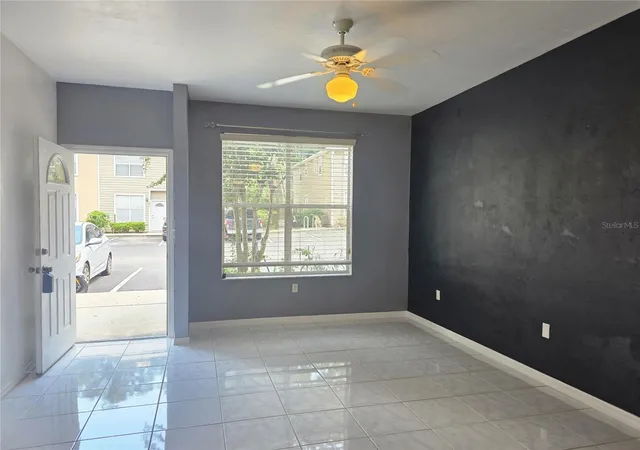 4th image of 4415 Sw 34Th St #410, Gainesville, FL 32608 | MLS# GC541989