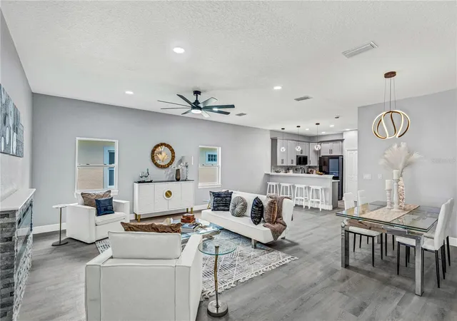 Photo 2 of Single family home for sale at 721 Indiana St, Daytona Beach, FL 32114 | MLS# FC319985 | Listing updated on 2026-08-31