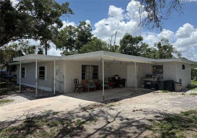 Photo 2 of Single family home for sale at 408 E Maple St, Arcadia, FL 34266 | MLS# A4700131 | Listing updated on 2026-08-11