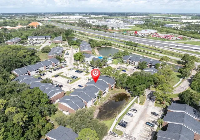 Photo 3 of Condo for sale at 1400 Gandy Blvd N #1306, Saint Petersburg, FL 33702 | MLS# TB8529612 | Listing updated on 2026-10-28