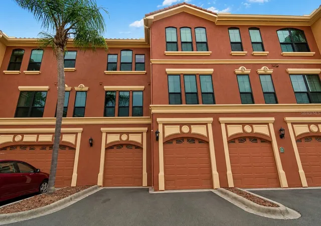 3rd image of 2717 Via Cipriani, Clearwater, FL 33764