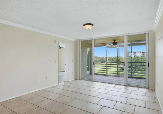 5th image of 4550 Pinebrook Cir, Bradenton, FL 34209