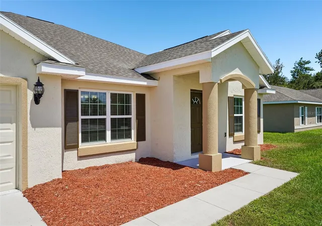 Photo 4 of Single family home for sale at 387 Marion Oaks Ln, Ocala, FL 34473 | MLS# O6425474 | Listing updated on 2026-09-01