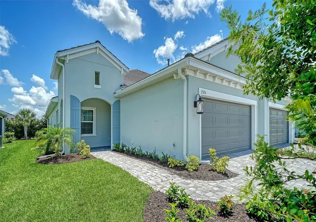 Photo 1 of Sale Pending at 2324 Blue Mahoe Ln, Sarasota, FL 34240 | MLS# A4700142 | Listing updated on 2026-08-25