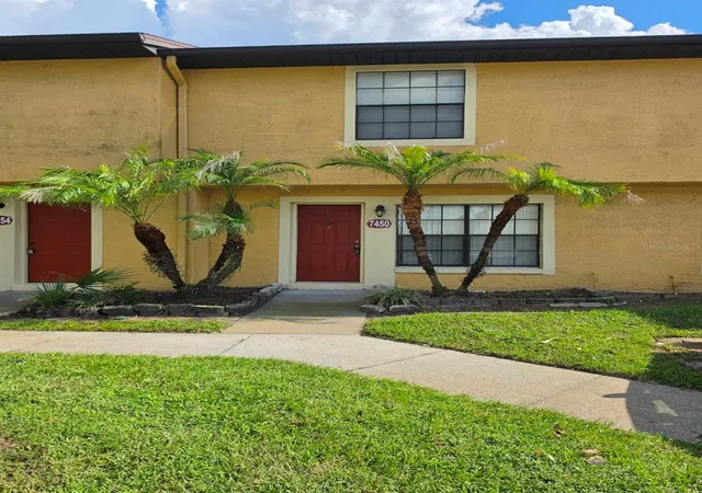Photo 3 of Condo for sale at 7450 Wynnewood Sq #189, Winter Park, FL 32792 | MLS# O6425486 | Listing updated on 2026-10-06