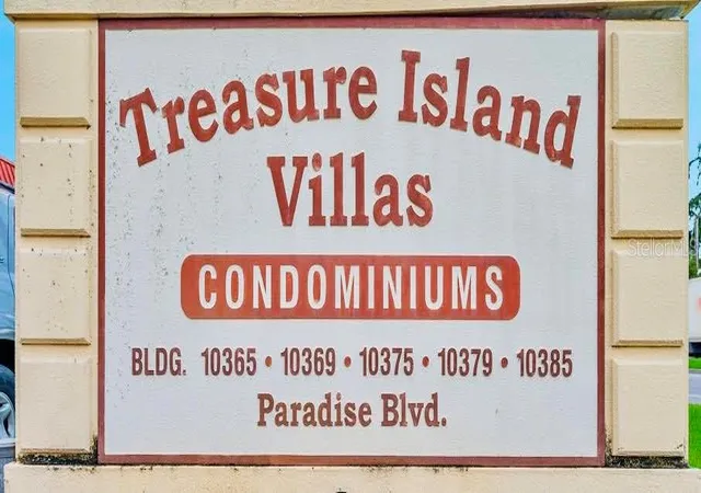 35th image of 10365 Paradise Blvd #1, Treasure Island, FL 33706 | MLS# TB8529654