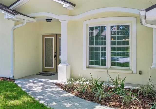 2nd image of 818 Village Wy, Palm Harbor, FL 34683 | MLS# TB8529656