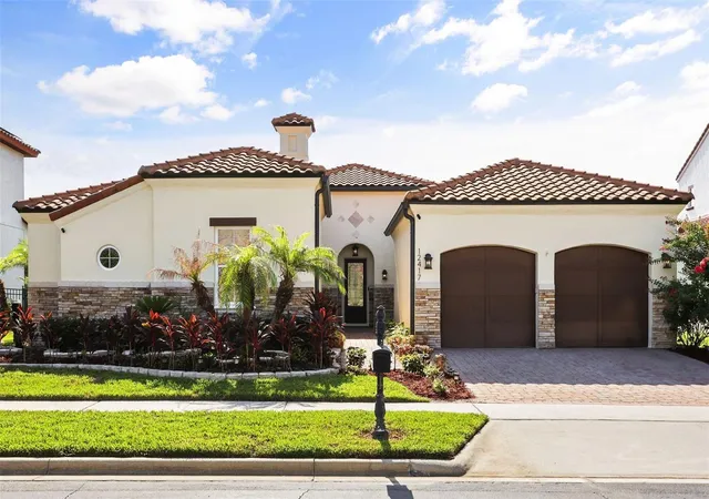 Photo 1 of Single family home for sale at 12417 Montalcino Cir, Windermere, FL 34786 | MLS# O6425494 | Listing updated on 2026-08-21