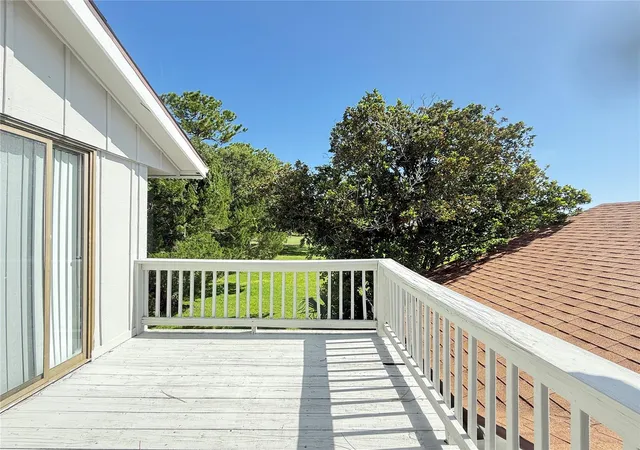Photo 3 of Single family home for sale at 33 Andrea Dr, New Smyrna Beach, FL 32168 | MLS# NS1088746 | Listing updated on 2026-08-06