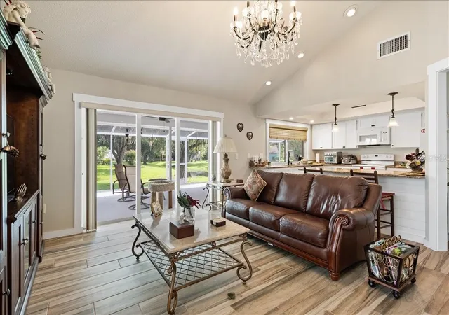 Photo 3 of Single family home for sale at 5438 Dominica Cir, Sarasota, FL 34233 | MLS# A4700148 | Listing updated on 2026-10-05