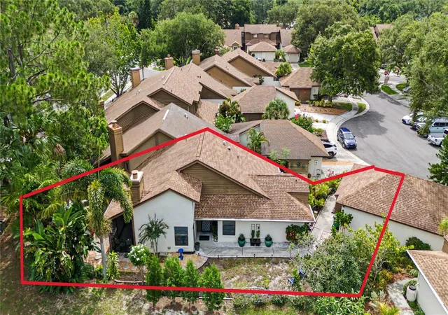 Photo 3 of Single family home for sale at 207 Lighthouse Ct, Safety Harbor, FL 34695 | MLS# TB8529664 | Listing updated on 2026-09-24