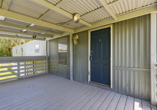 Photo 4 of Manufactured home for sale at 7930 Froggy Ln, Zephyrhills, FL 33540 | MLS# TB8529670 | Listing updated on 2026-07-17