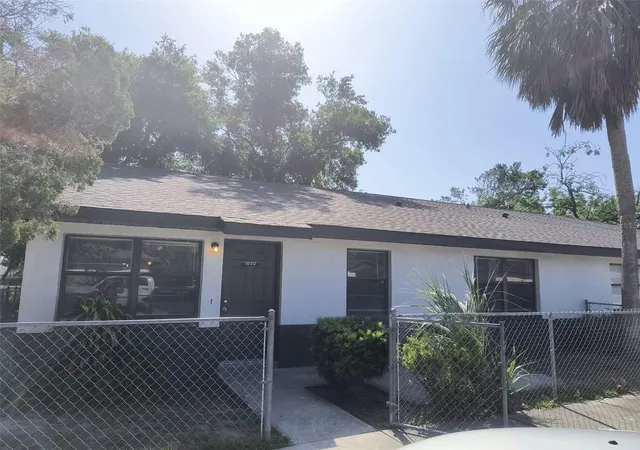 Photo 1 of Sale Pending at 1648 Crystal Park Cir, Lakeland, FL 33801 | MLS# TB8529691 | Listing updated on 2026-09-28