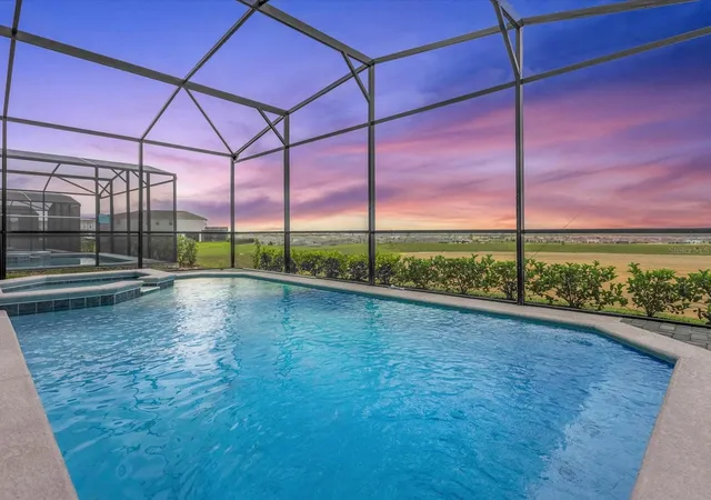 3rd image of 1891 Summer Dr, Davenport, FL 33897 | MLS# O6425539