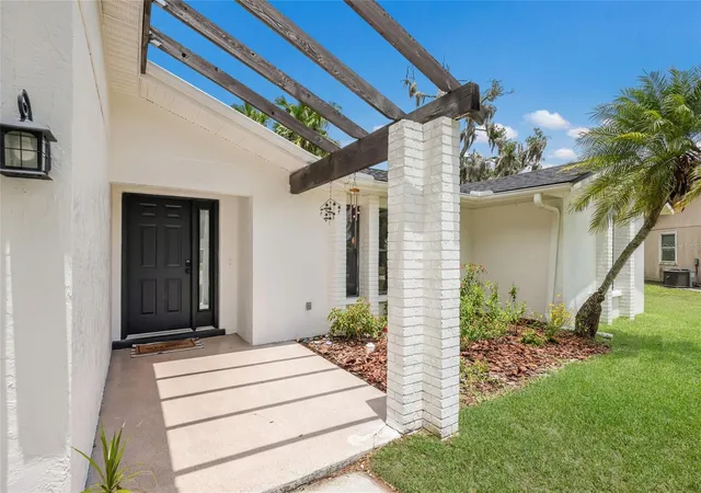 5th image of 8038 56Th Ct E, Palmetto, FL 34221 | MLS# A4700160