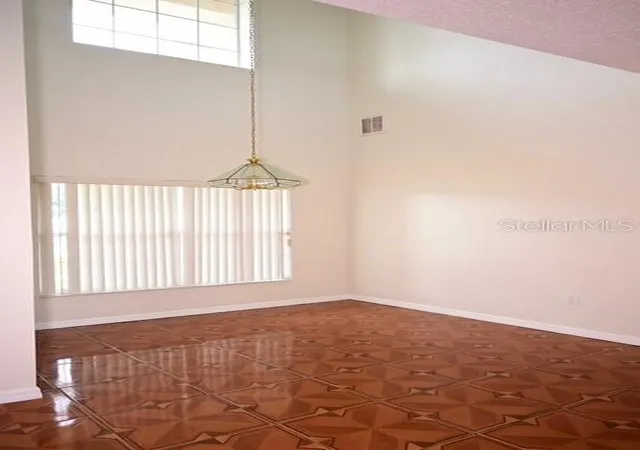 Photo 4 of Single family home for sale at 632 Bittern Ct, Kissimmee, FL 34759 | MLS# S5153815 | Listing updated on 2026-07-22