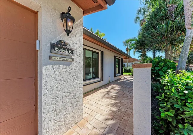 Single family home for sale at 6416 Wood Owl Cir, BRADENTON, FL 34210 | MLS# A4700166