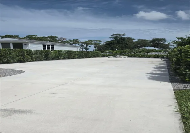 4th image of 237 Bainbridge Dr, Nokomis, FL 34275 | MLS# N6145036