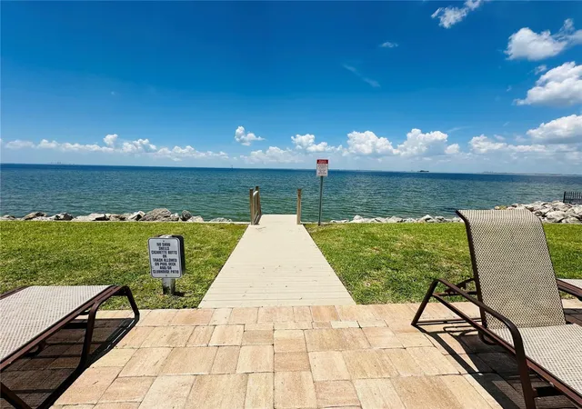 4th image of 1327 Jumana Loop, Apollo Beach, FL 33572 | MLS# TB8529715