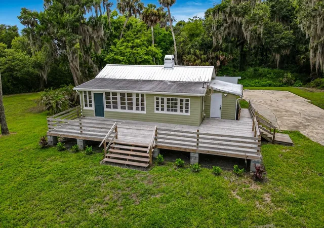 1st image of 556 Stone Island Rd, Deltona, FL 32725 | MLS# V4950244