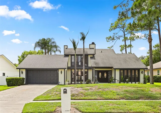 Photo 1 of Single family home for sale at 9524 Bay Vista Ests Blvd, Orlando, FL 32836 | MLS# O6425560 | Listing updated on 2026-09-07