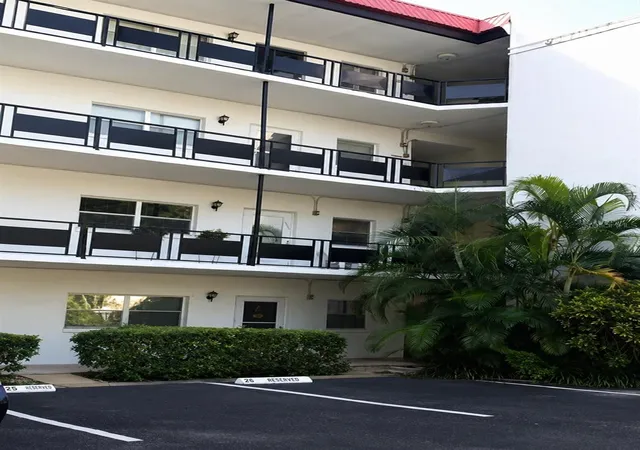 Condo for sale at 200 El Camino Dr #306, WINTER HAVEN, FL 33884 | MLS# L4963557