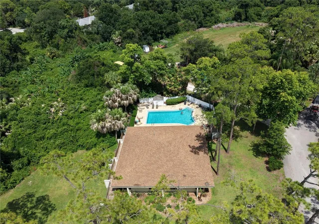 Photo 3 of Condo for sale at 200 El Camino Dr #306, Winter Haven, FL 33884 | MLS# L4963557 | Listing updated on 2026-09-16