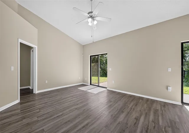 Photo 4 of Single family home for sale at 6348 Sleepy Holw Dr, Orlando, FL 32810 | MLS# O6425570 | Listing updated on 2026-09-03