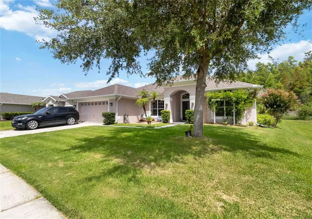 Photo 3 of Single family home for sale at 3014 Sand Stone Cir, Saint Cloud, FL 34772 | MLS# S5153826 | Listing updated on 2026-09-04