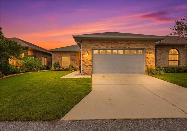 Photo 1 of Single family home for sale at 730 Martinique Cir, Lakeland, FL 33803 | MLS# L4963558 | Listing updated on 2026-10-08