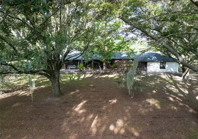 3rd image of 25518 Nw County Road 241, Alachua, FL 32615 | MLS# GC542009