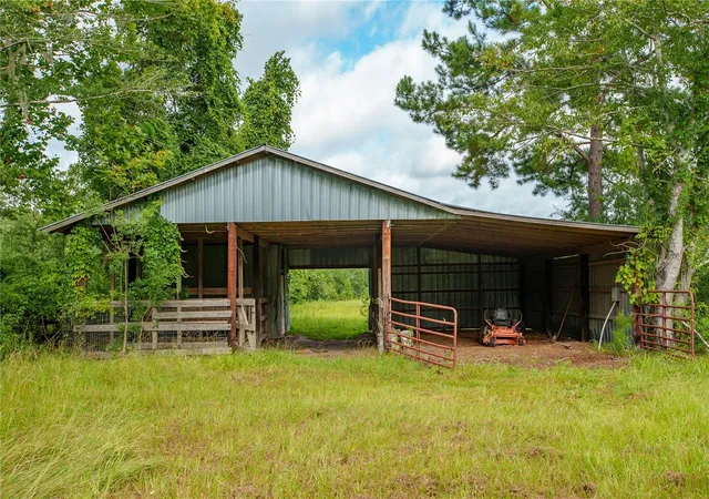 5th image of 25518 Nw County Road 241, Alachua, FL 32615 | MLS# GC542009