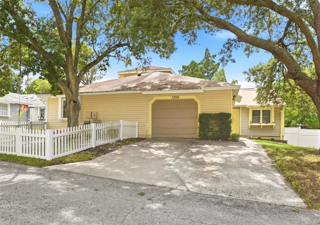 3rd image of 1356 Landry Cir, Longwood, FL 32750 | MLS# O6425579