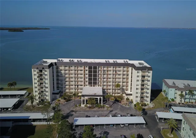 1st image of 9 Haig Pl #101, Dunedin, FL 34698 | MLS# TB8529753