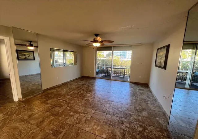 Photo 3 of Condo for sale at 9 Haig Pl #101, Dunedin, FL 34698 | MLS# TB8529753 | Listing updated on 2026-07-28